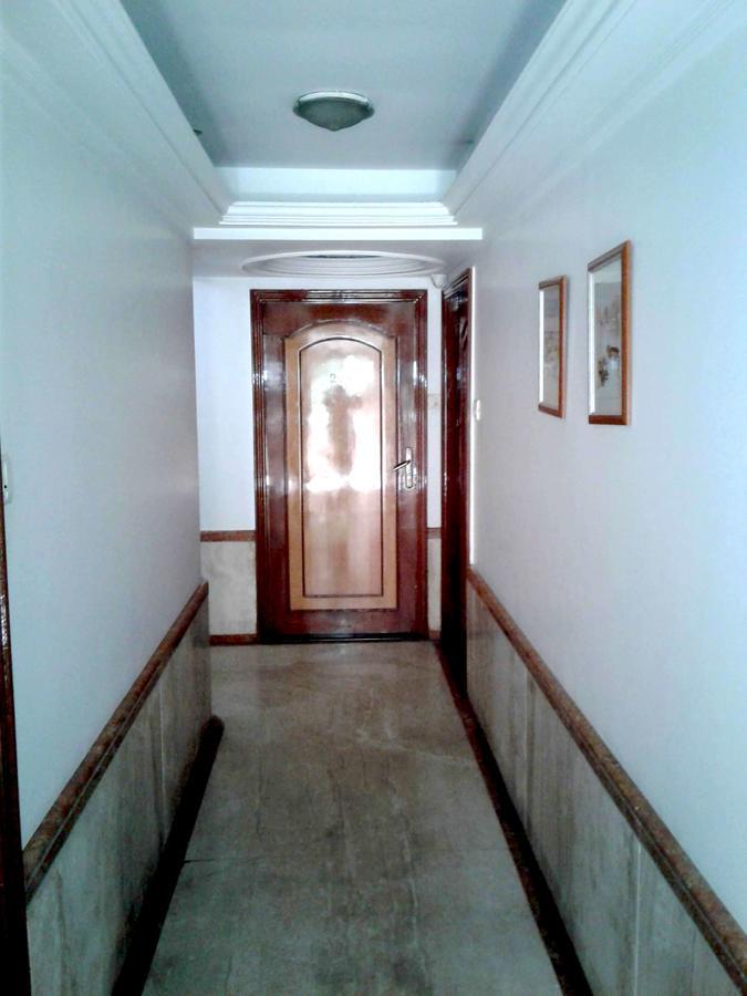 Hotel Ashwin Мумбаї Екстер'єр фото
