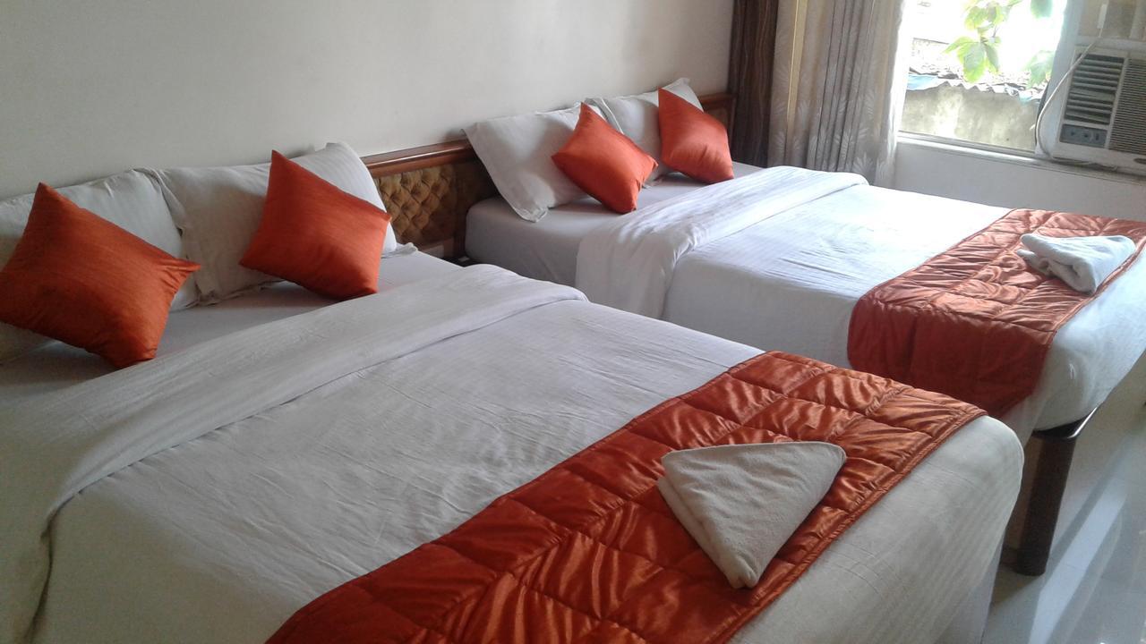 Hotel Ashwin Мумбаї Екстер'єр фото