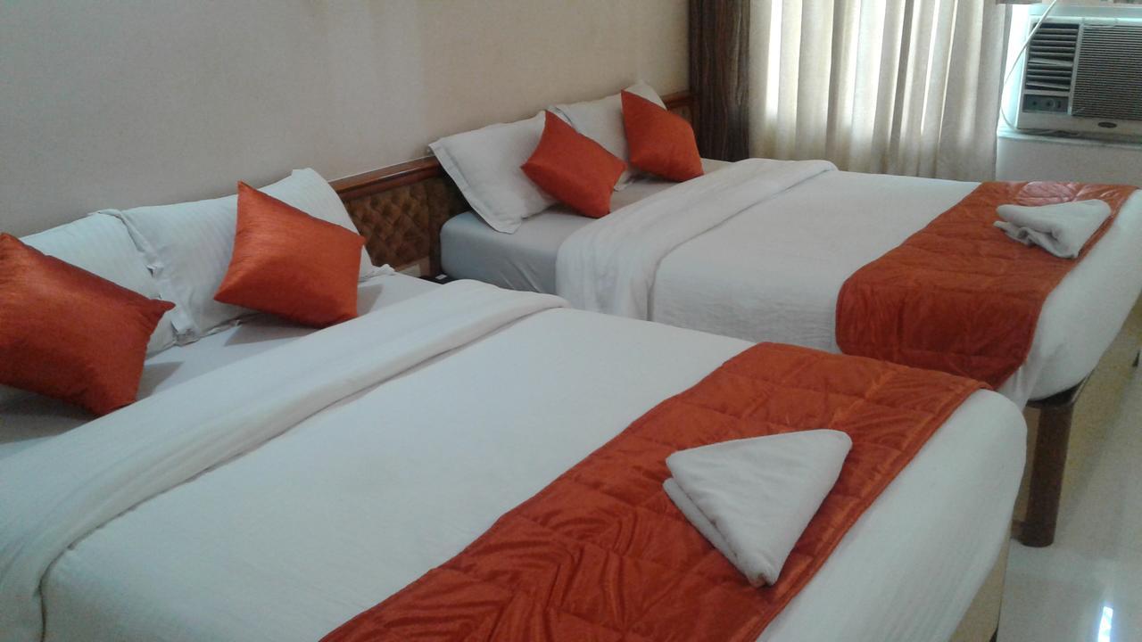 Hotel Ashwin Мумбаї Екстер'єр фото