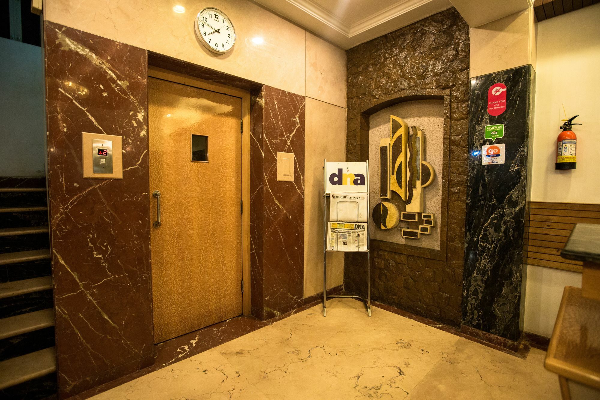 Hotel Ashwin Мумбаї Екстер'єр фото